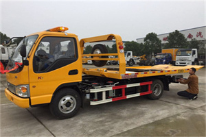 叶县哪里有拖车服务